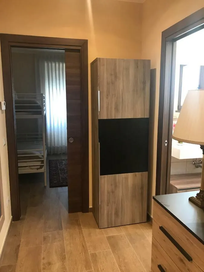 Roman Dream II Apartment